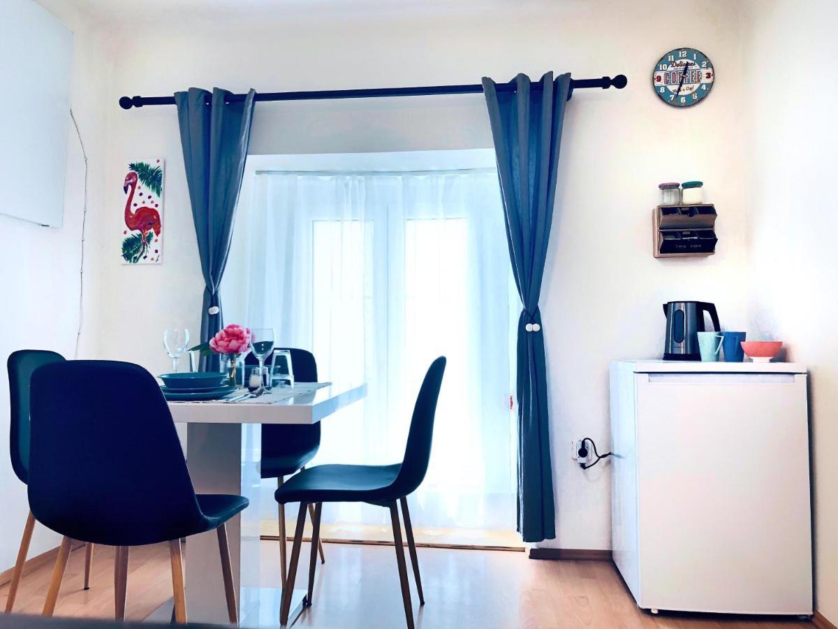 1Br Apartment On The Most Beautiful Street In Ljubljana Center Liubliana Exterior foto